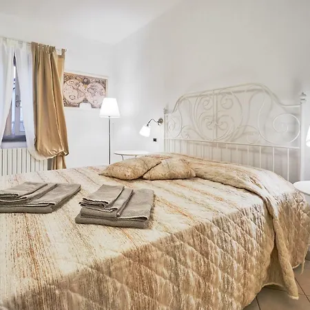 Casa Laurentius Apartment